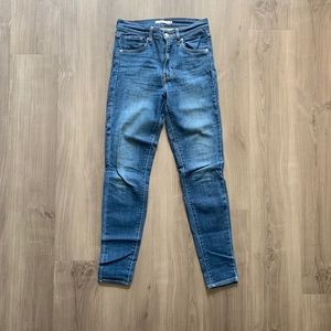 Levi’s Mile High Skinny Jean 26